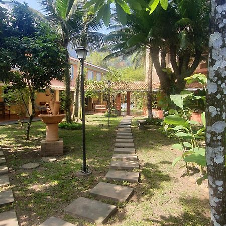 Suites Quintal De Lazaro 2 Ubatuba Eksteriør billede